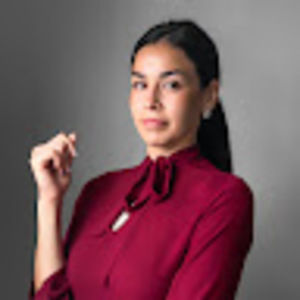 Meet your Posher, Mia